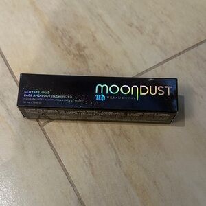 Urban Decay Moon Dust Glitter Liquid Illuminizer - Iridescent Black Packaging